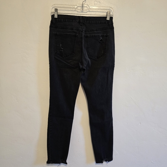 Enjean - 27x26 High Rise Distressed Skinny Jeans - Picture 7 of 14